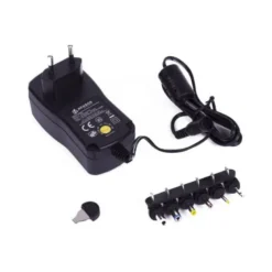 Adapter - 3-12 volt - 6 forskellige stiktyper